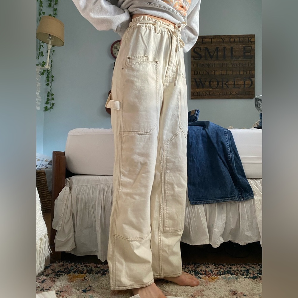 Straight leg cream cargo pant URBAN